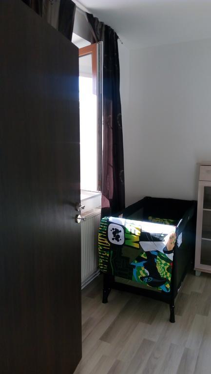 MiJa apartmán s VINNÝM SKLÍPKEM, zahradou a grilem Kájov Exteriér fotografie